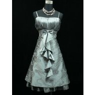 Stříbrné krátké plesové šaty pro plnoštíhlé 48-50